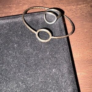 Silpada Silver Open Circle Bracelet